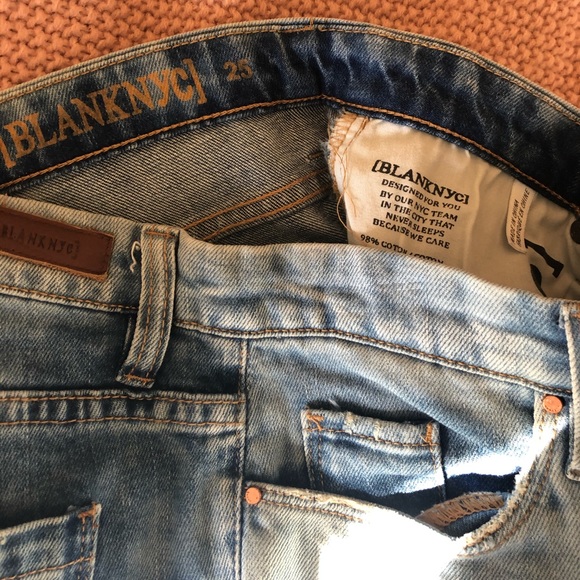 Blank NYC Distressed Skinny Jeans - Picture 4 of 4
